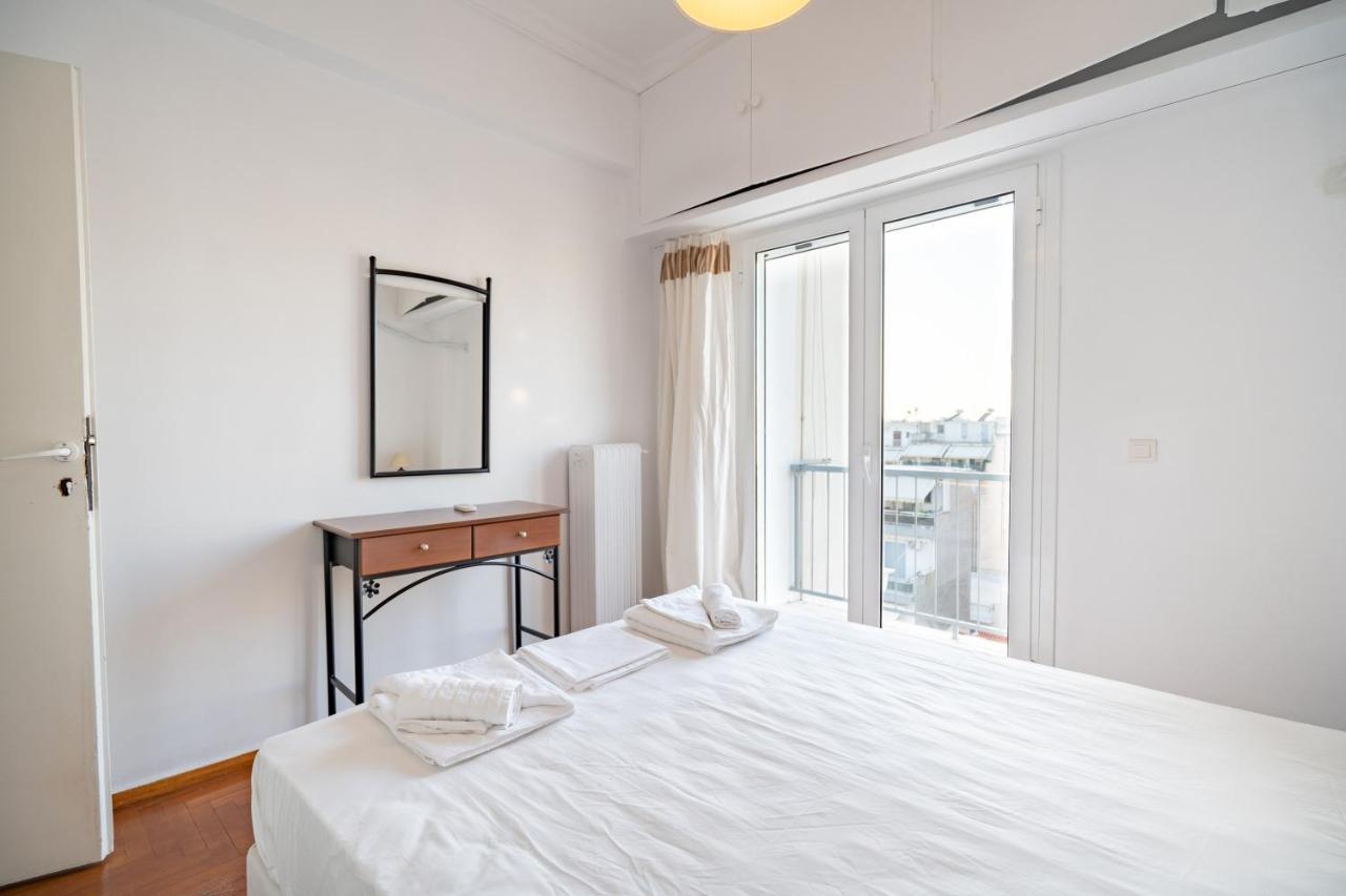 Dimotiko Theatro Metro St. 1 Bedroom 4 Pers. Flat Πειραιάς Εξωτερικό φωτογραφία
